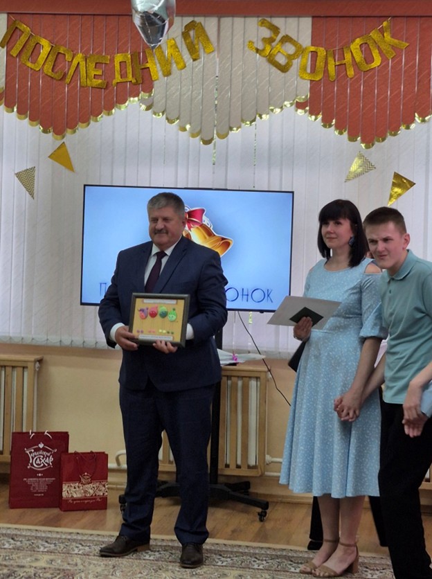 МОЛОДЕЖНАЯ ЯРМАРКА ВАКАНСИЙ